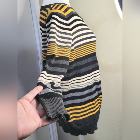 Joseph A SweaterTop, Womens Size Large, Pullover - Picture 2 of 8